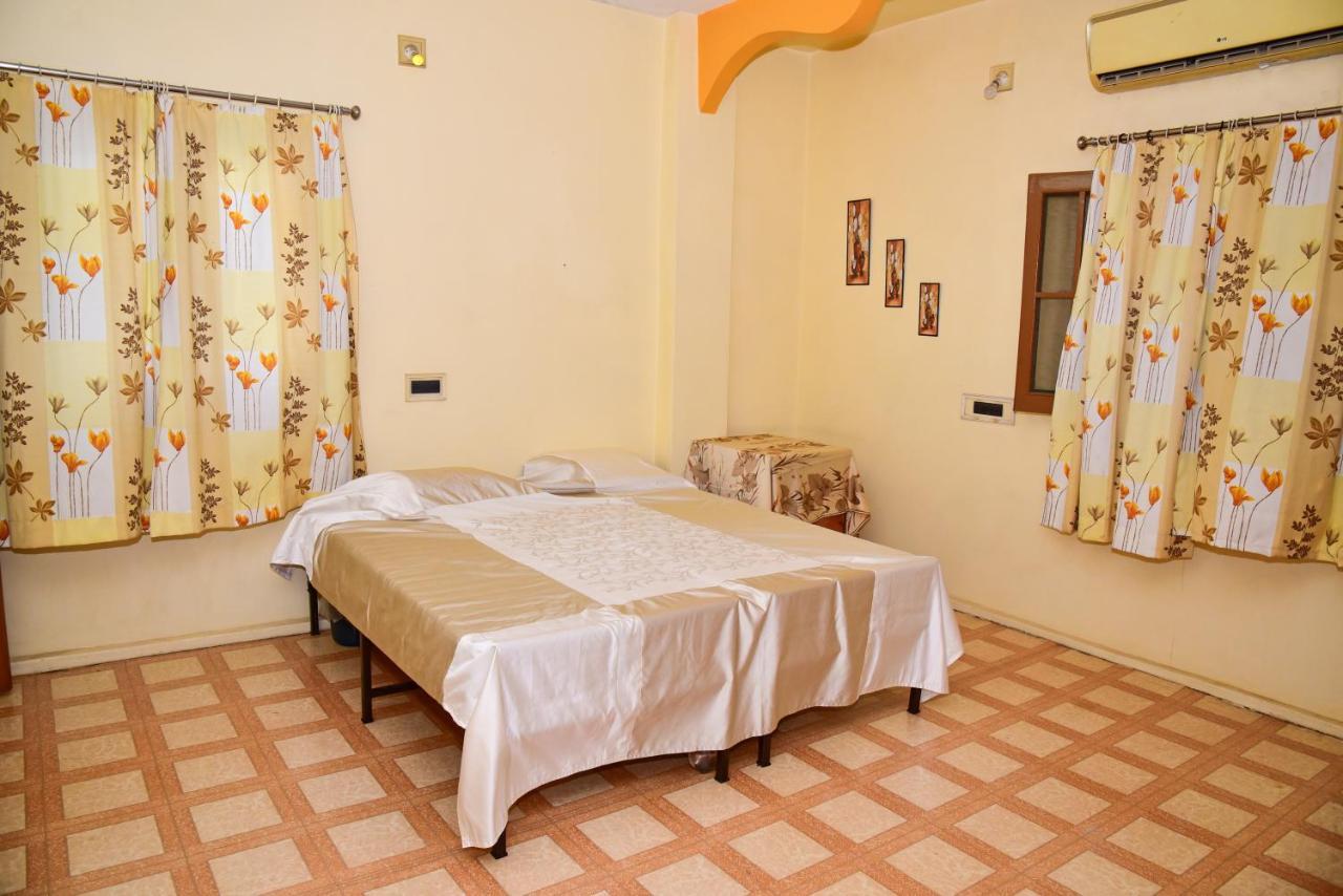 Perfect Homestay Ujjain Exterior foto